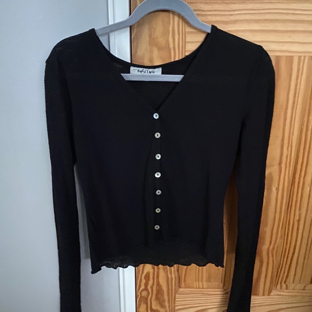 Black Long Sleeved Button Up Tee